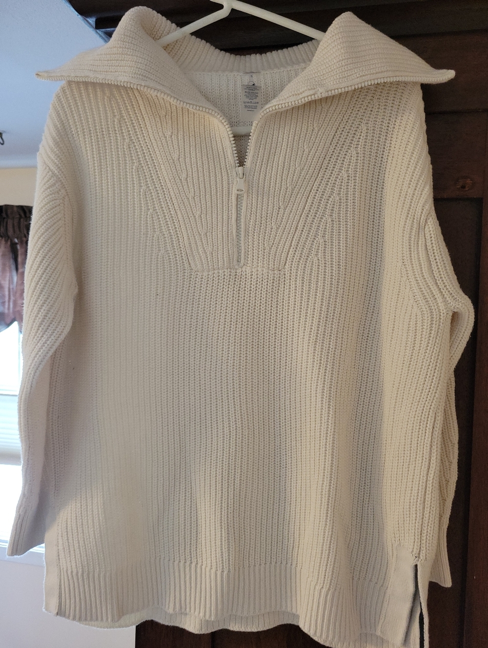 Lou And Grey Cozy Half-Zip Knit Sweater in Cream